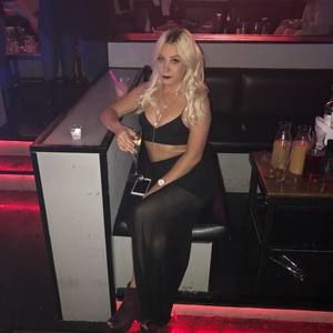 Meet your Posher, Taylor